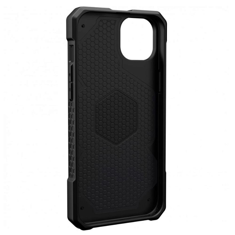 Utilizare husă UAG Monarch Pro MagSafe iPhone 14 Plus