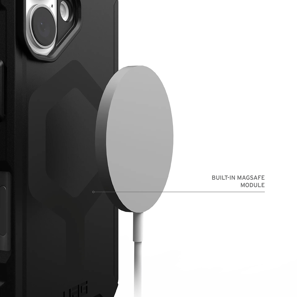 Utilizare husă UAG Essential Armor MagSafe iPhone 17