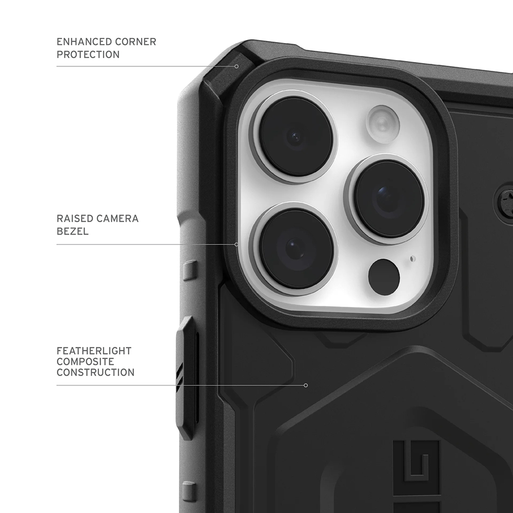 Utilizare husă UAG Pathfinder MagSafe iPhone 17