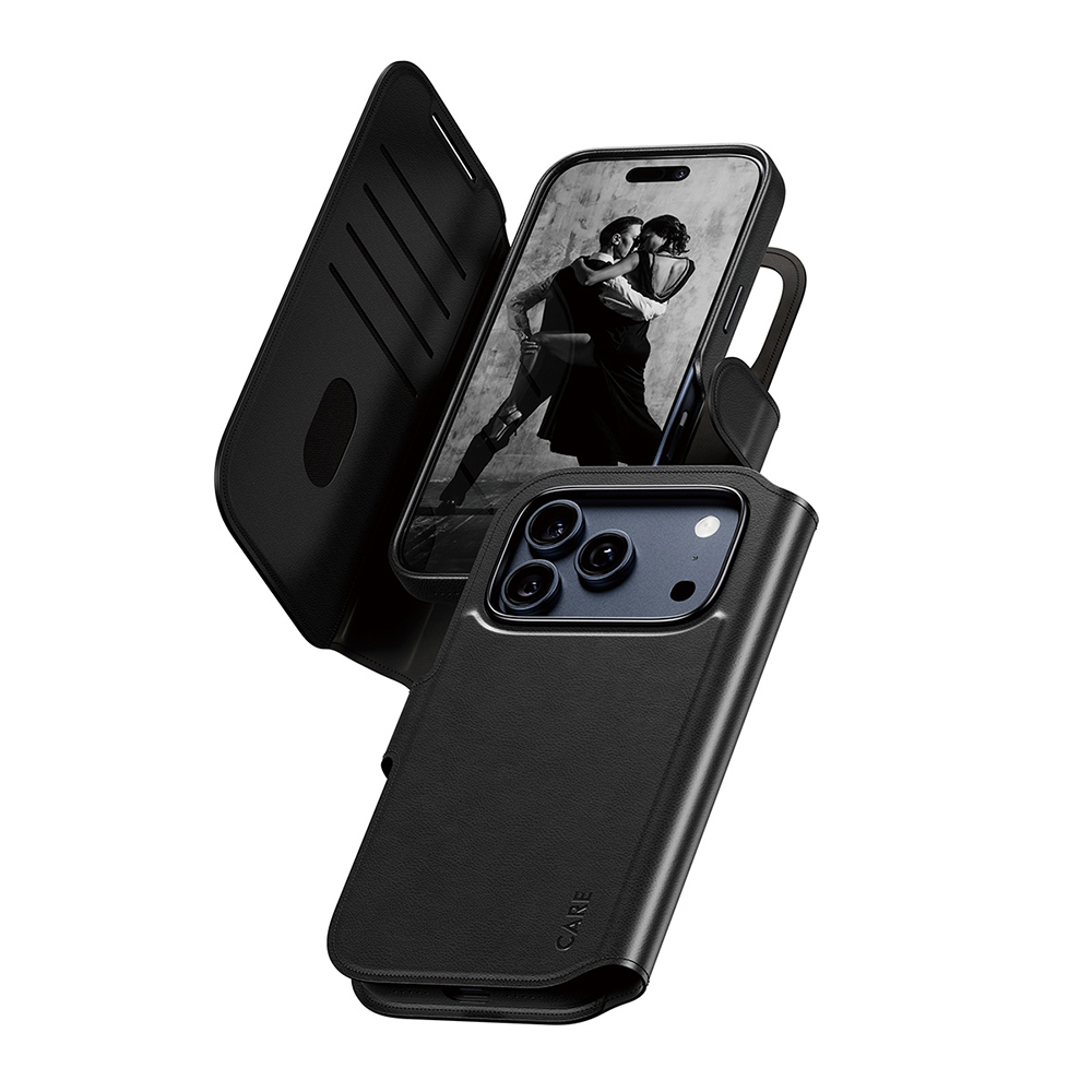 Husă PanzerGlass® CARE Feature MagSafe Case Tango Two-in-One Wallet iPhone 17 Pro Negru